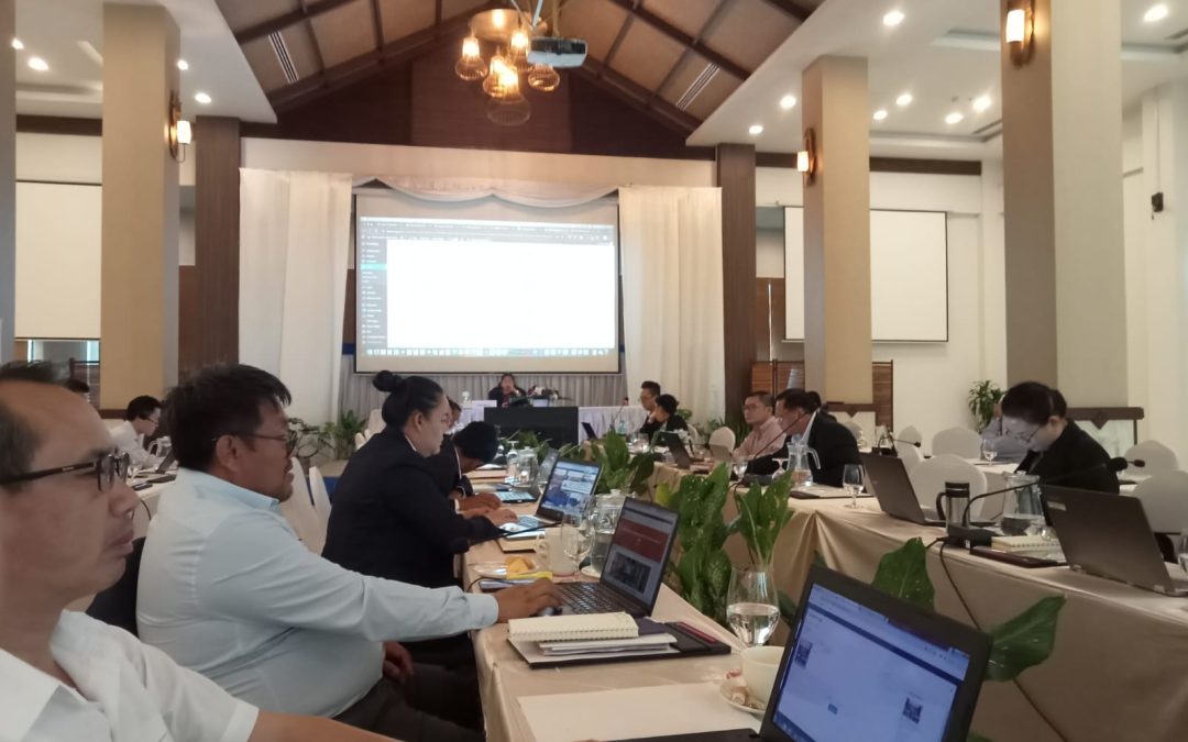 ການຝຶກອົບຮົມການນຳໃຊ້ຖານຂໍ້ມູນກ່ຽວກັບມູນນິທິ ສະມາຄົມ